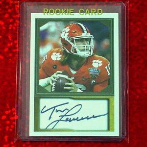Trevor Lawrence Rookie Facsimilie Autograph Card